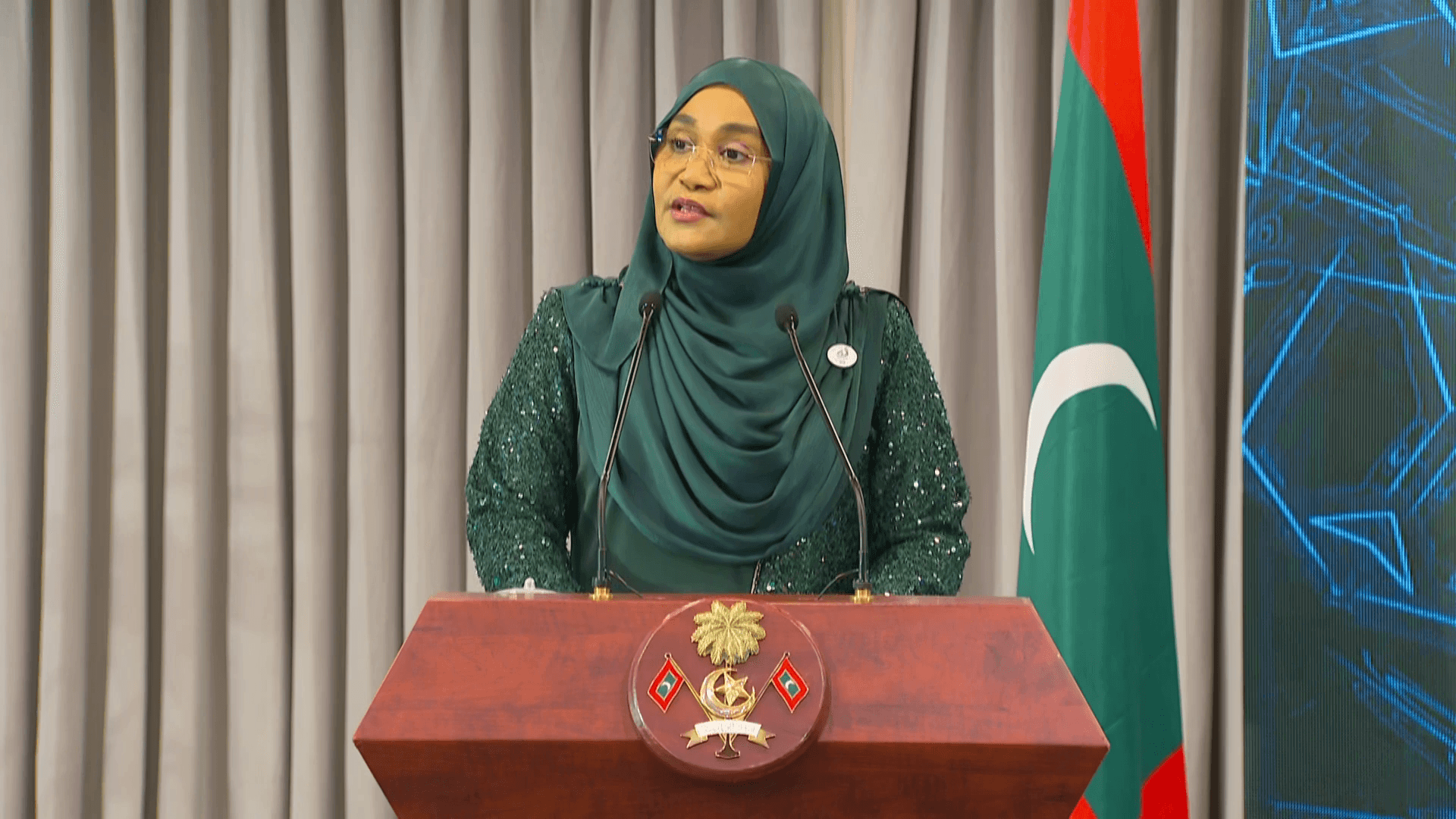 ނުކުޅެދުންތެރިކަން ހުންނަ މީހުންނާ މެދު މުޖުތަމަޢުން ދެކޭގޮތް ބަދަލުކުރުމަކީ މުހިންމު ކަމެއް: ފަސްޓް ލޭޑީ