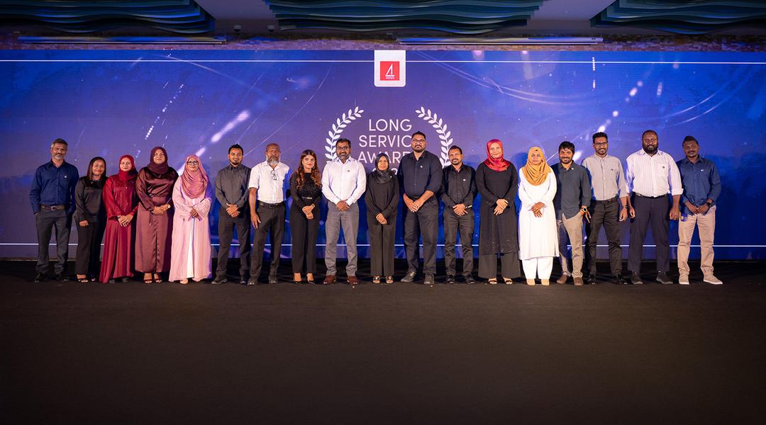 ބީއެމްއެލްއަަށް ދިގު މުއްދަތަށް ޚިދުމަތްކޮށްދީފައިވާ މުވައްޒަފުންގެ އަގުވަޒަންކޮށްފި