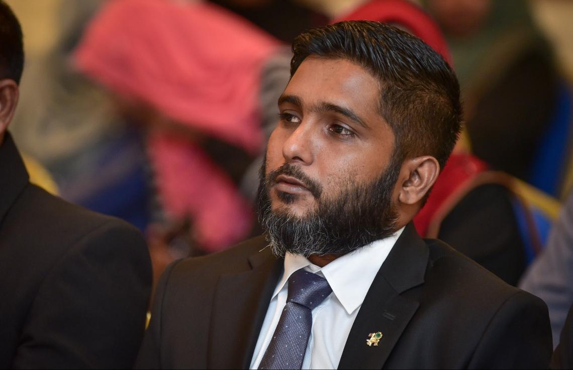 ފާއިޒު ފަނޑިޔާރުކަމުން ވަކިކުރުމުގެ މައްސަލަ މަޖިލީހަށް ހުށަހަޅައިފި