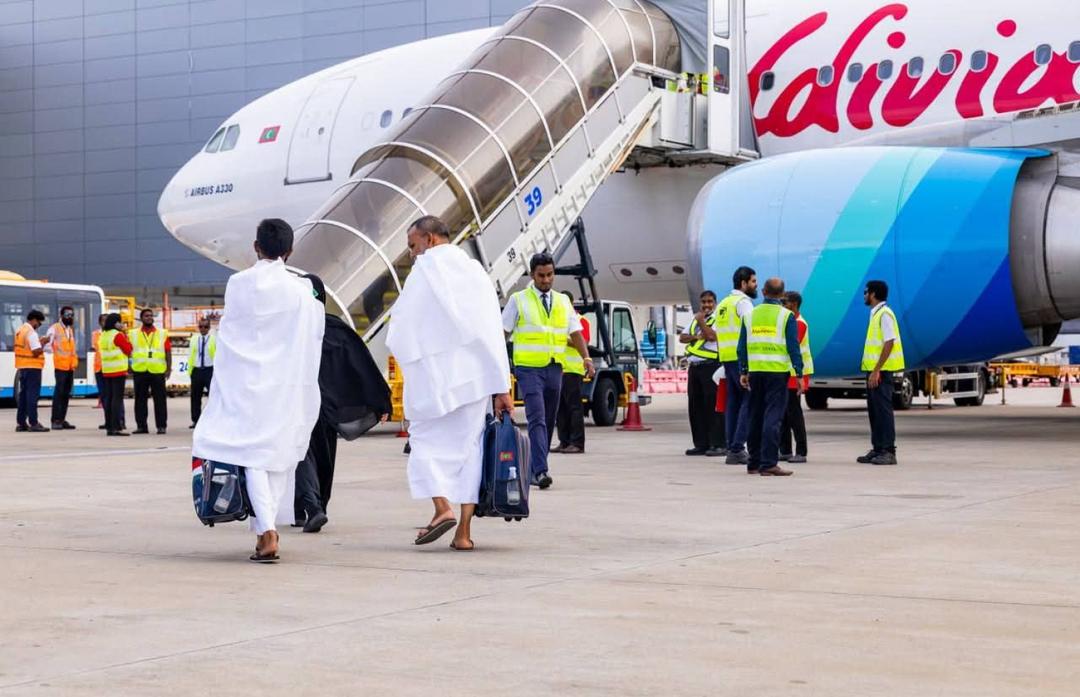  މޯލްޑިވިއަނުން ޢުމްރާގެ އަޅުކަމަށްދާ މީހުންނަށް ޚާއްސަ ދަތުރުތަކެއް ބާއްވަނީ