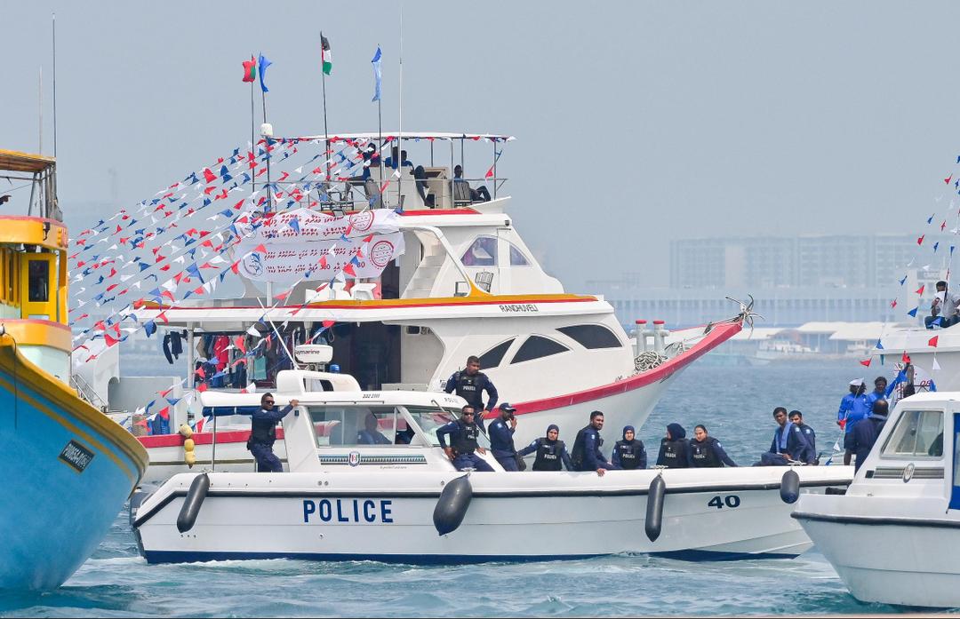 ބޮޑުކަންނެލީގެ މަސްވެރިންގެ މުޒާހަރާ ފުލުހުން ރޫޅާލައިފި