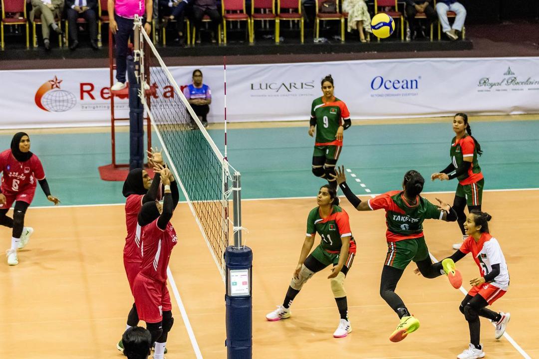 ކާވާ ވިމެންސް ޗެންޕިއަންޝިޕްގެ ފުރަތަމަ މެޗުގައި ރާއްޖެ ސީދާ ތިންސެޓުން ބަންގްލަދޭޝް ބަލިކޮށްފި