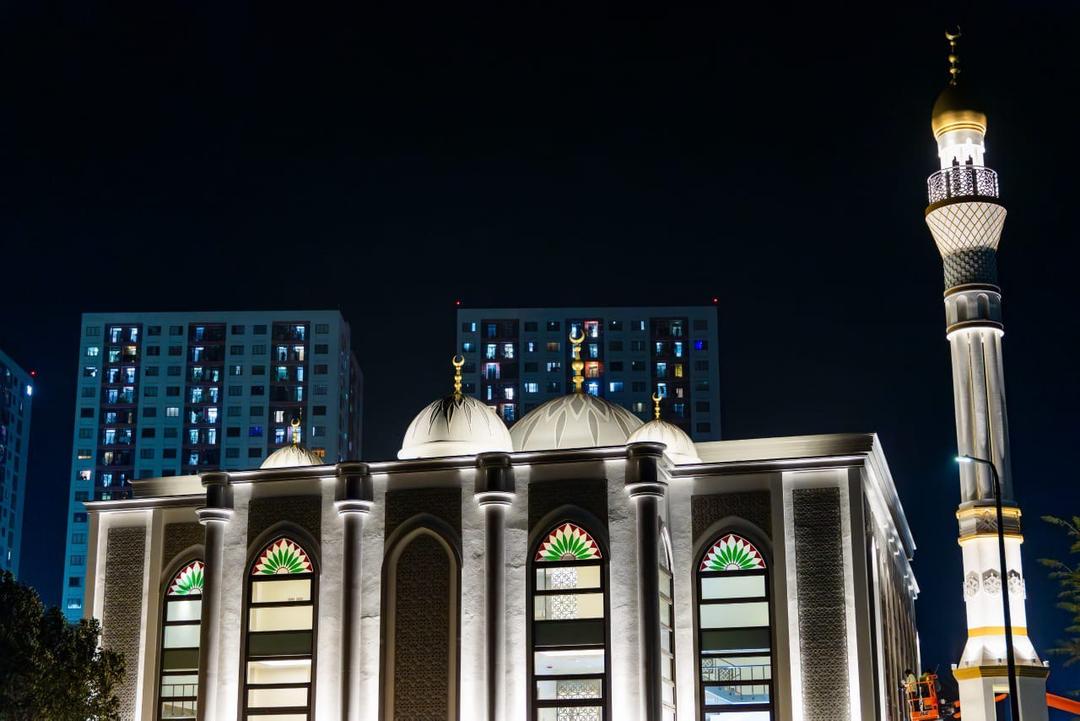 ފޭސް ދެއެއްގައި ބިނާކުރި ޗާލު މިސްކިތް ހުޅުވުން ހުކުރު ދުވަހު