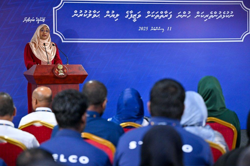 ނުކުޅެދުންތެރިކަން ހުންނަ މީހުންނަށް ވަޒީފާ ލިބުމުން މުޅި ގައުމާއި އާއިލާތަކަށް އޭގެ ފައިދާ ލިބޭ: ފަސްޓްލޭޑީ