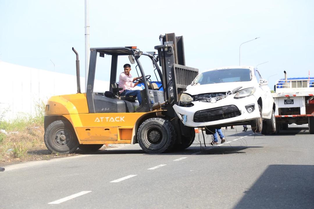 ހުޅުމާލޭގެ އެކި ސަރަހައްދުތަކަށް ދޫކޮށްލާފައިހުރި 787 އުޅަނދު ނަގައިފި