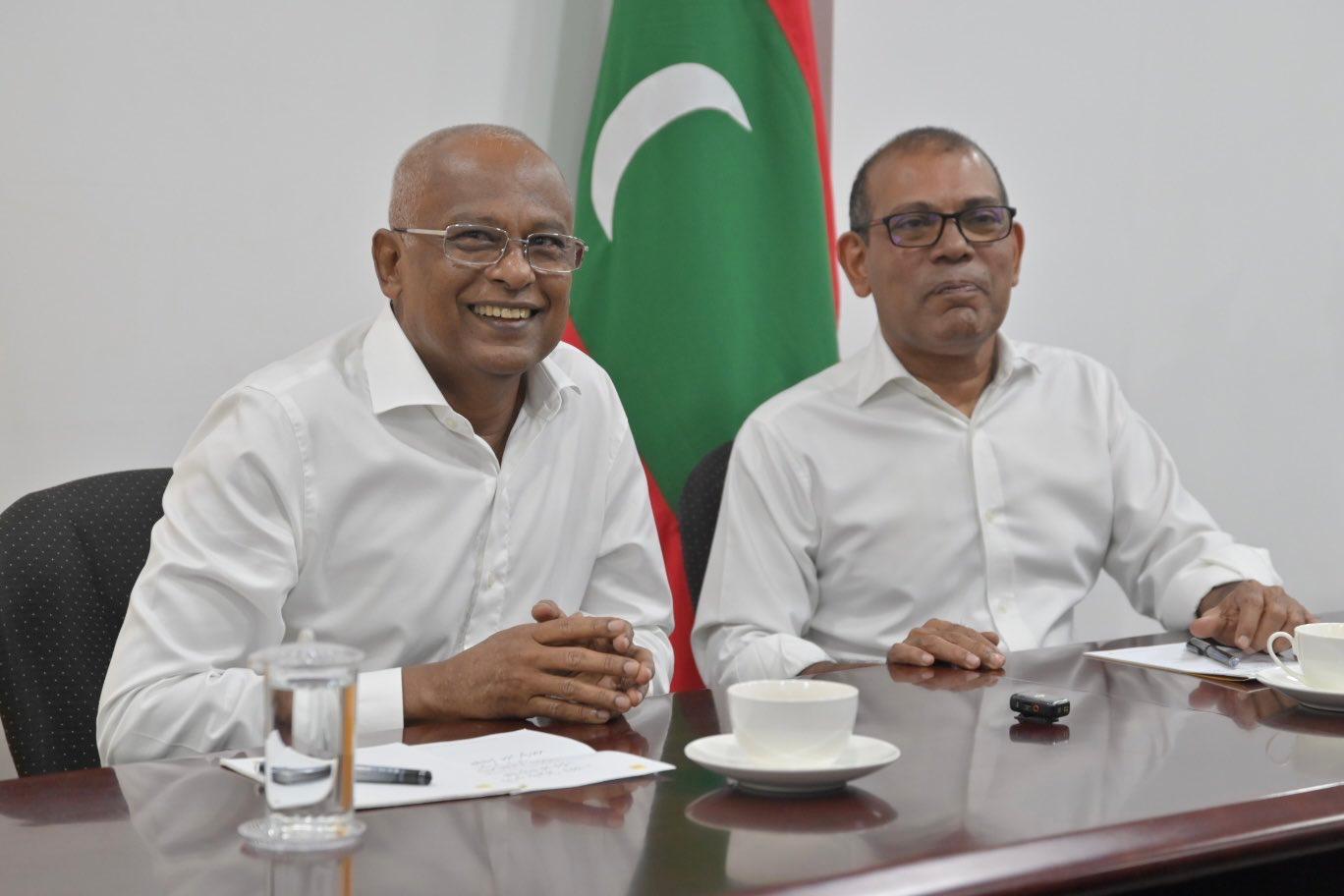 ު  ރައީސް ޞާލިޙާއި މައްސަލައެއް ދެމިގެންދާހާ، ބައިވަރު އެއްޗެހި ބުނެފައެއް ނޯންނާނެ: ރައިސް ނަޝީދު