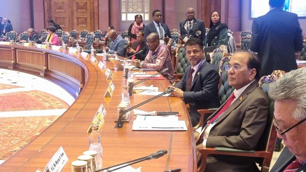 ފޮޓޯ: ޞިއްޙަތާބެހޭ ވުޒާރާ