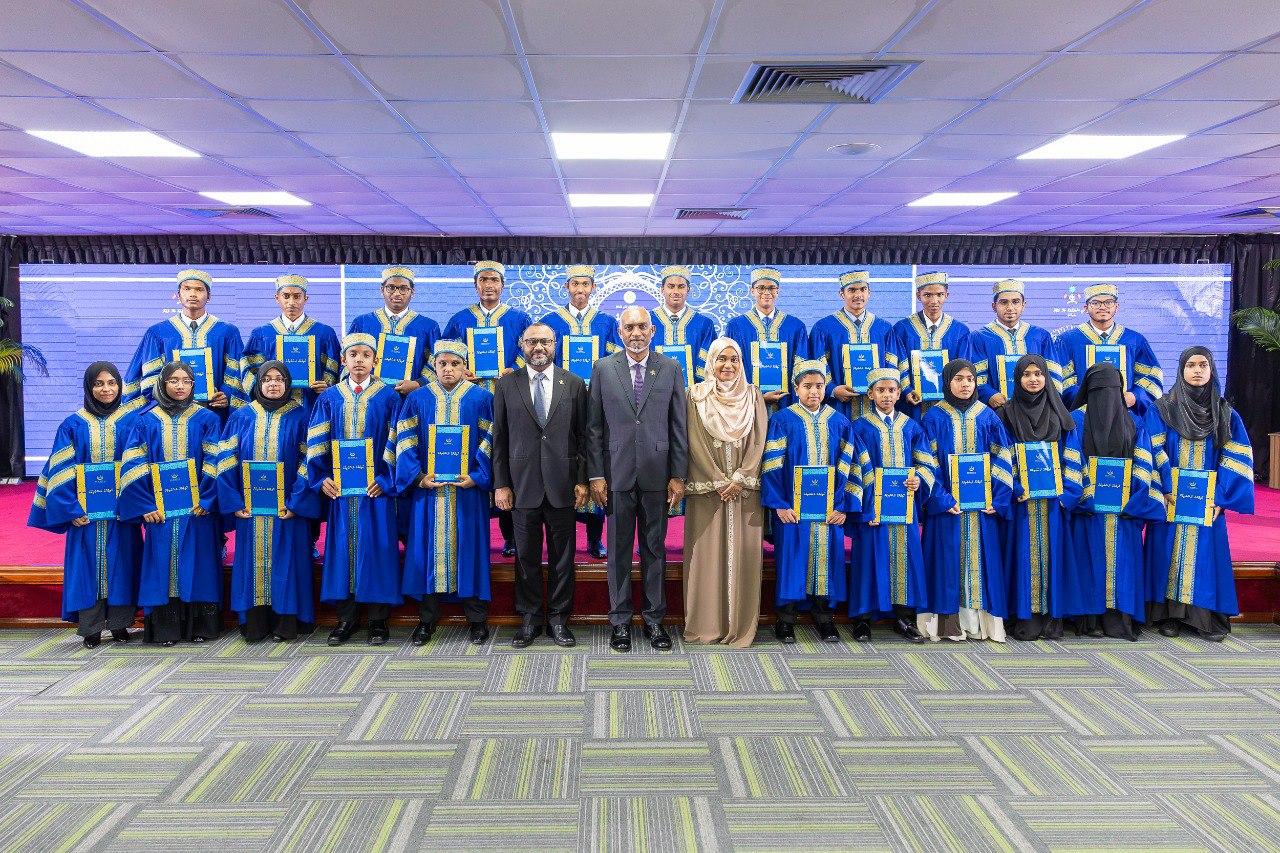 އަންނަ ރޯދަ މަހުގެ 27 ވިލޭރޭ 30 ހާފިޒުން ދަސްވެނިވާނެ: މިނިސްޓަރ ޝަހީމް