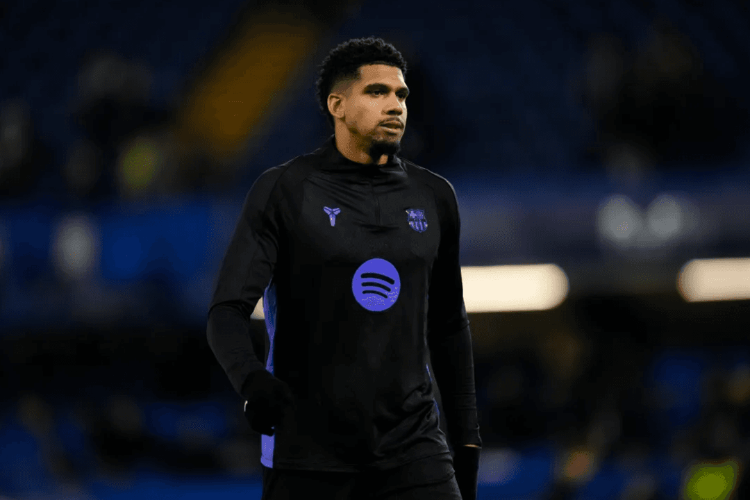 ޑިޕްރޭޝަނަށް ފަރުވާހޯދުމަށް ބާސެލޯނާގެ ޑިފެންޑަރު އިސްރާއީލަށް ދަތުރުކޮށްފި