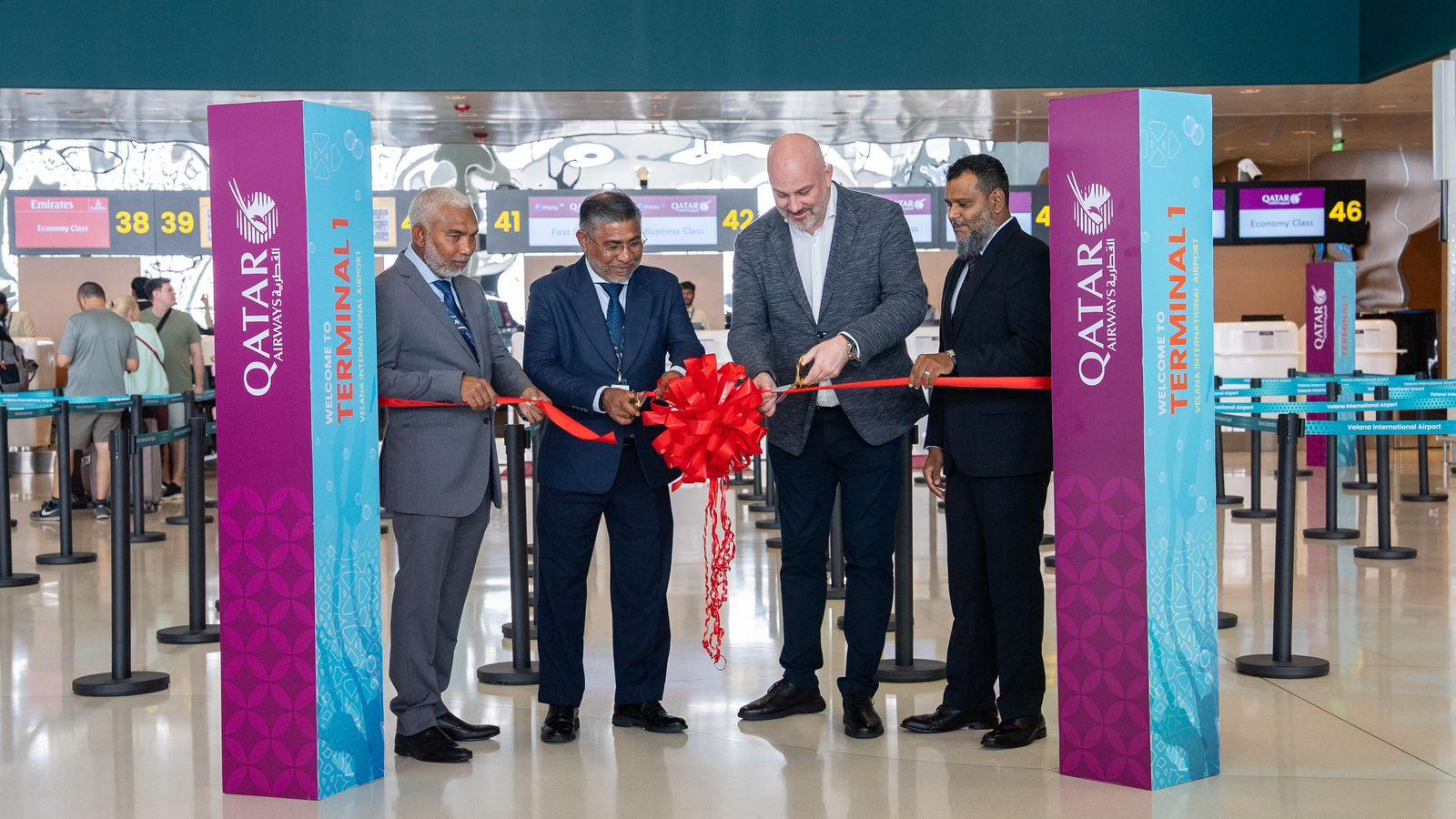 ވީއައިއޭގެ ޓާމިނަލް 1 އިން ގަތަރު އެއާވޭސް އަށް ހިދުމަތް ދޭން ފަށައިފި