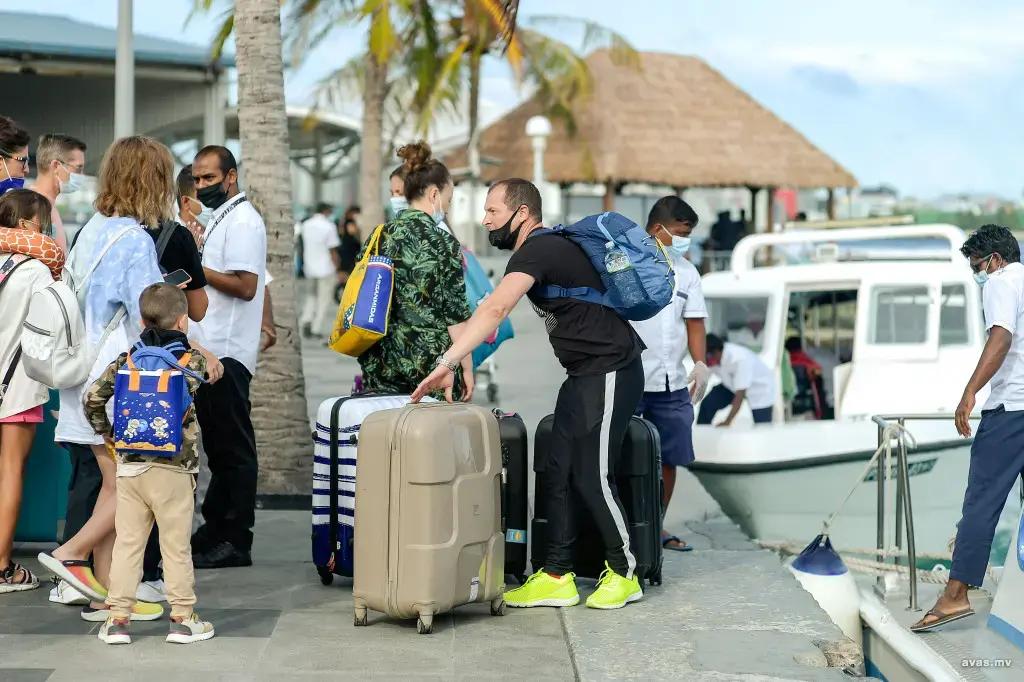 މިހާތަނަށް ރާއްޖެއަށް 2.2 މިލިއަން ފަތުރުވެރިން، އެންމެ ގިނައީ ޗައިނާ ފަތުރުވެރިން