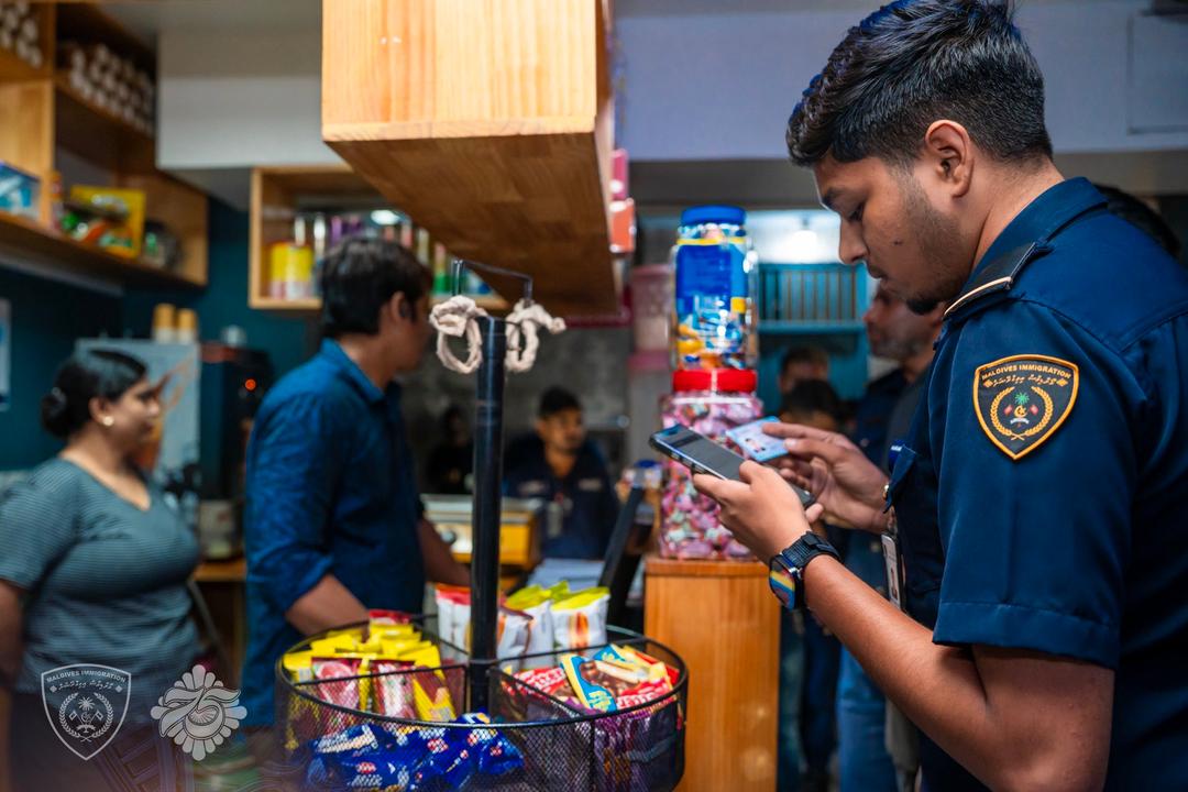 ގަވާއިދާ ޚިލާފަށް ހިންގާ 125 ވިޔަފާރިއެއްގެ ރިޕޯޓު ލިބިފައިވޭ، 11 ވިޔަފާރިއެއް ބަންދު 