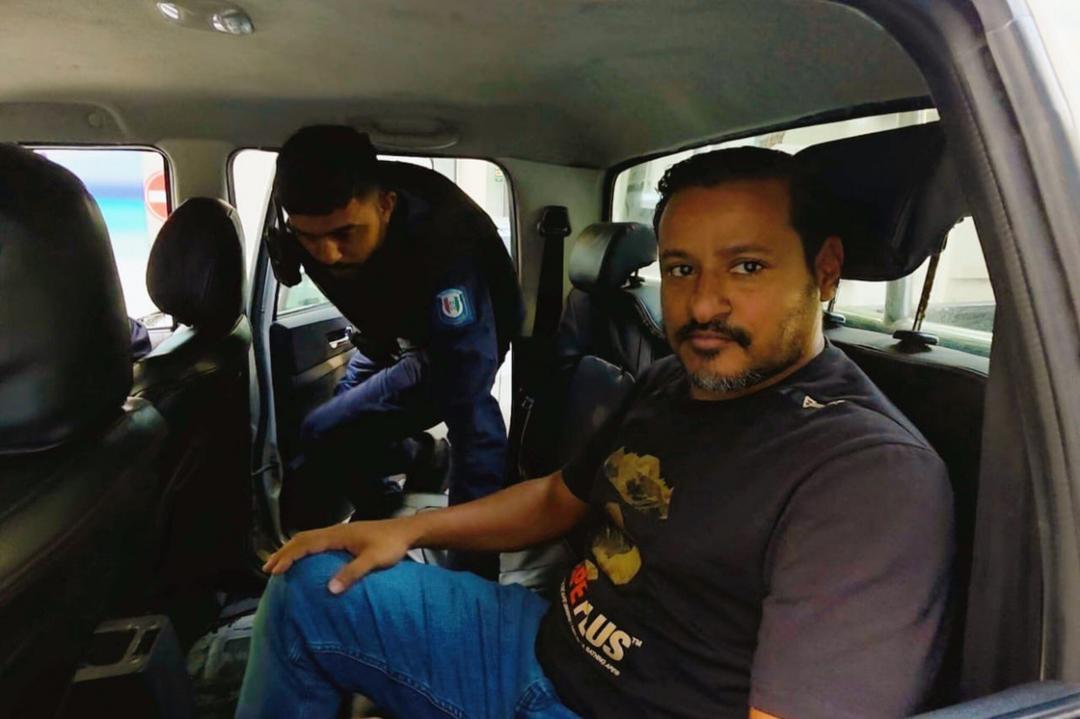 ފިލަން އުޅުމުން ހައްޔަރުކުރުމަށްފަހު ދޫކޮށްލައި، ޖިންސީ ގޯނާގެ ތުހުމަތުގައި ސަނީ އުމަރު އަލުން ހައްޔަރުކޮށްފި