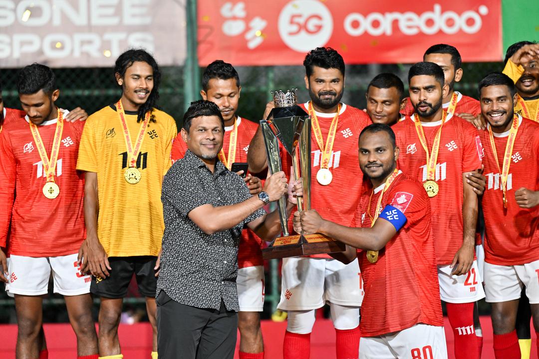 ނާވައިދޫ ބަލިކޮށް ކާށިދޫ ފުޓްސަލްގެ ރަސްކަމަށް