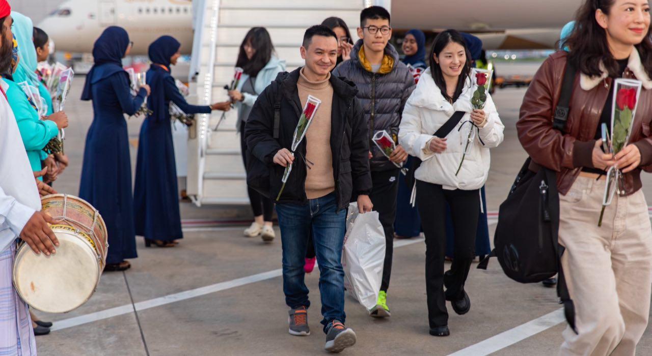  Tourists Arriving  to Maldives 
