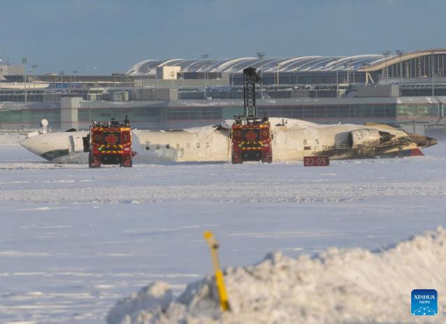 Delta Air Lines Offers $30,000 to Passengers After Crash-Landing in Toronto