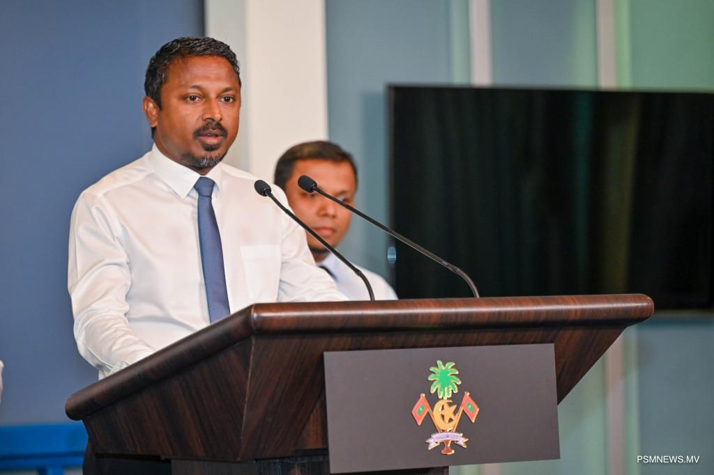 މީޑިއާ ބިލަށް އިސްލާހު ހުށަހެޅީ މީޑިއާއާއި ރައްޔިތުންގެ ހައްގުތައް ހިމާޔަތްކުރެވޭ ގޮތަށް: އުޝާމް