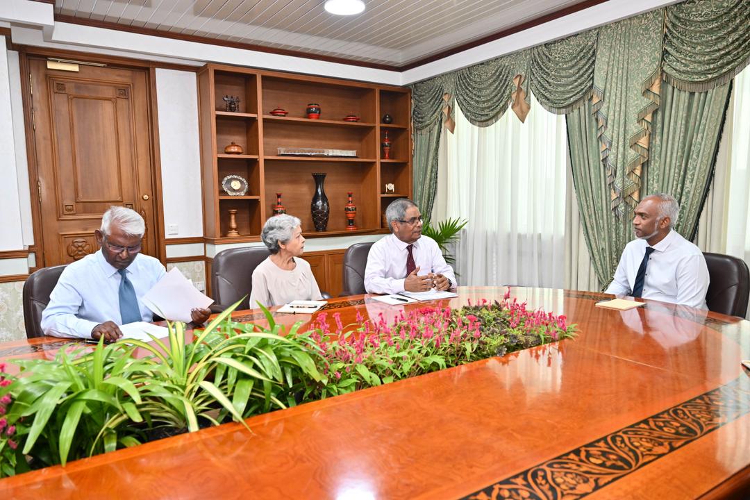 ރައީސުލްޖުމްހޫރިއްޔާ، ރާއްޖޭގެ އިސްރަށްވެހިންގެ ޖަމުޢިއްޔާއާ ބައްދަލުކުރައްވައިފި
