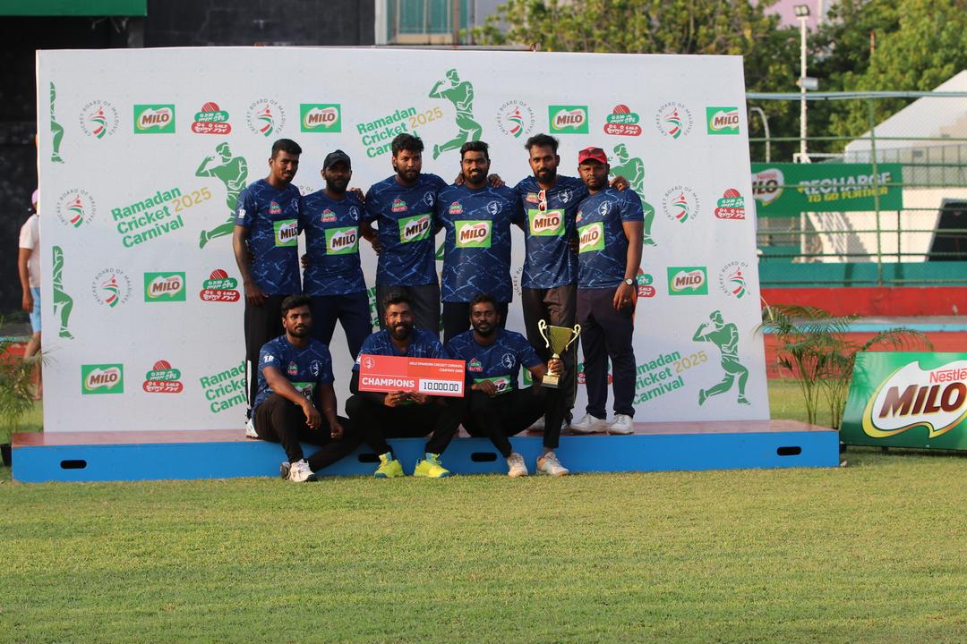 ކޮމްފެނީ ޓޭޕްބޯލް ޗެންޕިއަންކަން ހިރާސާ ކެމިސްޓަށް
