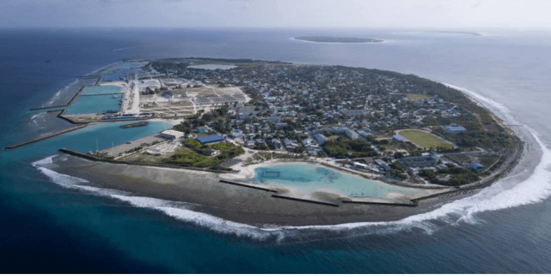 ފިހާރައަކަށް ކަތިވަޅިއެއް ހިފައިގެން ވަން މީހަކު އެއް އަހަރަށް ޖަލަށް