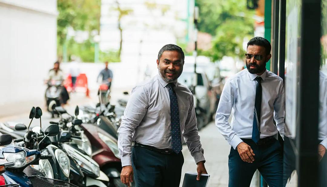 އެންމެ ފަހުގެ އަޑު އެހުމަށް މަހާޒްއާއި އަޒްމިރަލްދާ ޖޭއެސްސީއަށް ހާޒިރުކޮށްފި