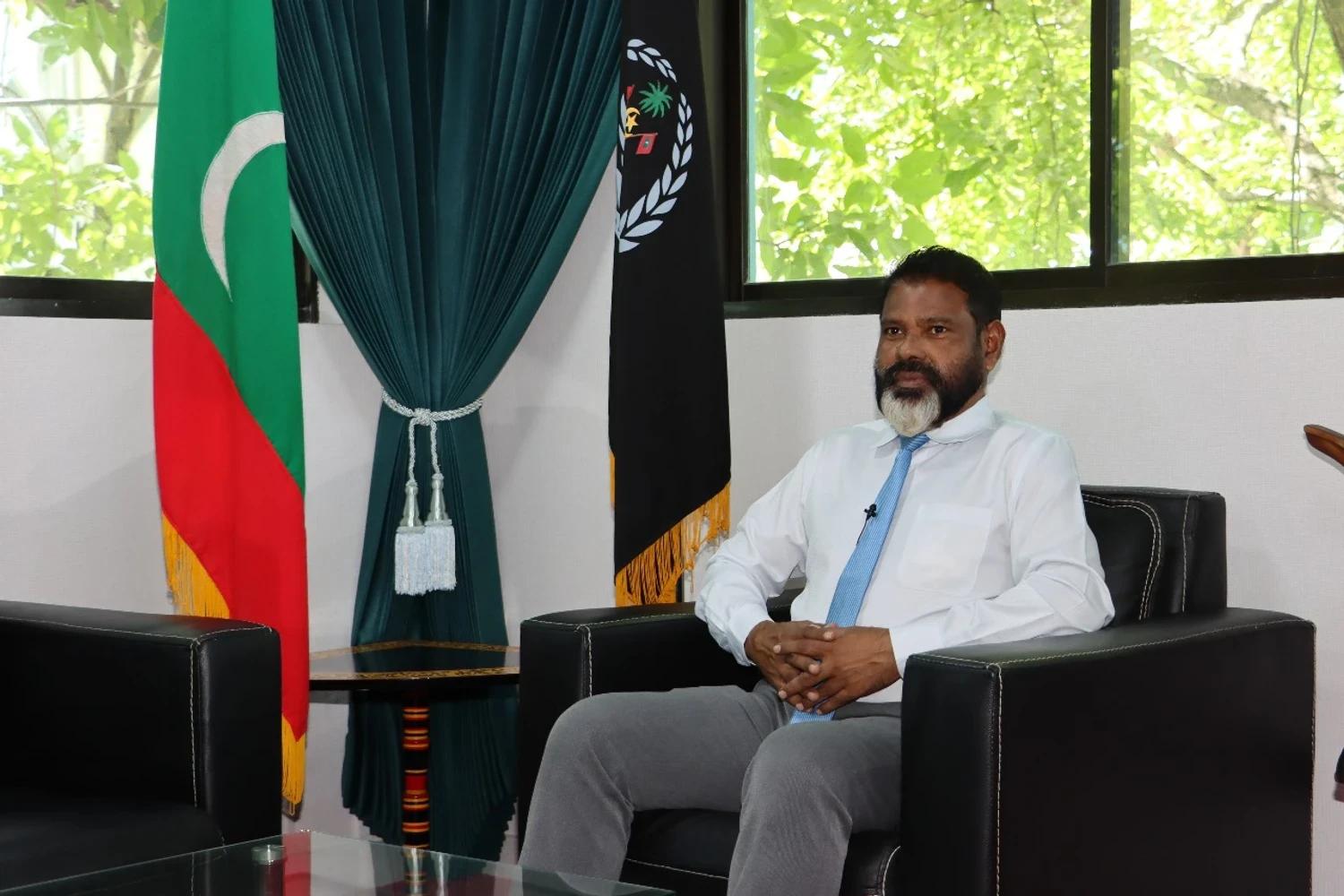 ގާނޫނާއި ގަވާއިދުގެ ތެރެއިން ދެވެން އޮންނަ ލުއިތައް ދިނުމަށް ސަރުކާރުން މަސައްކަތްކުރޭ