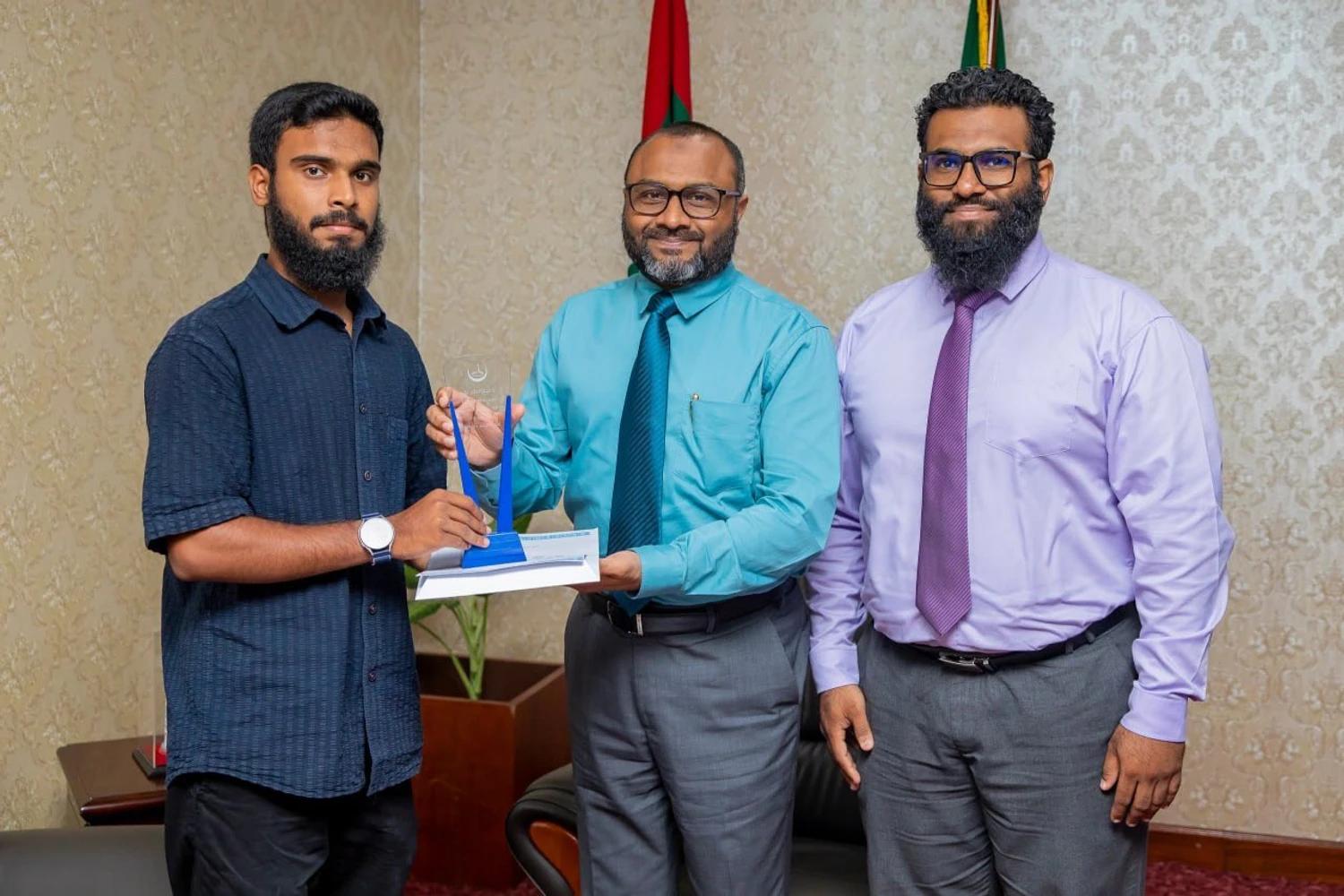 މޮރޮކޯގައި ބާއްވާ އިންޓަނޭޝަނަލް ޤުރްއާން މުބާރާތެއްގައި ބައިވެރިވުމުގެ ފުރުސަތު ހުޅުވާލައިފި