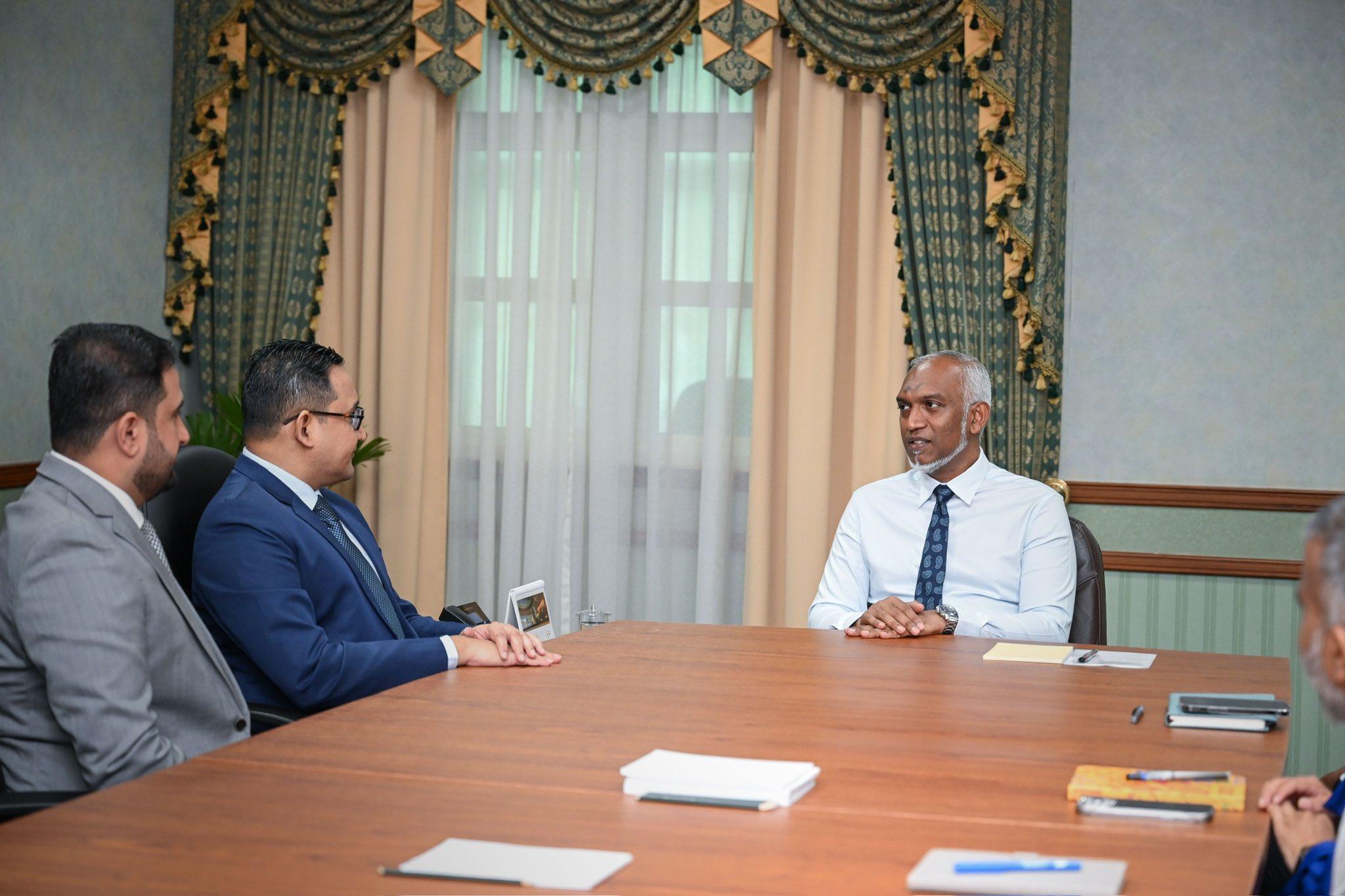 ރައީސް ޓިކްޓޮކްގެ އިސް ވަފުދާ ބައްދަލުކުރައްވައިފި 