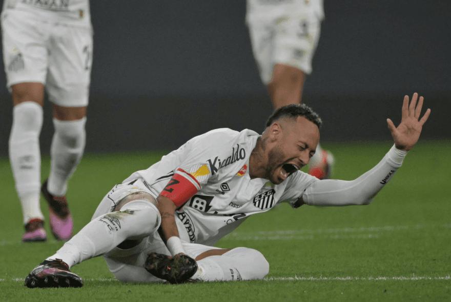 ނޭމާ އަށް އަނެއްކާވެސް އަނިޔާވެއްޖެ