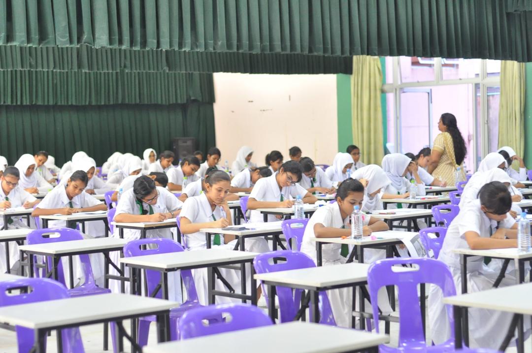 ކީ ސްޓޭޖް 3 ނިންމާ ދަރިވަރުންނަށް ދޭ ނާލޯ އިމްތިޙާނުގެ ފުރަތަމަ ބުރު ބާއްވައިފި