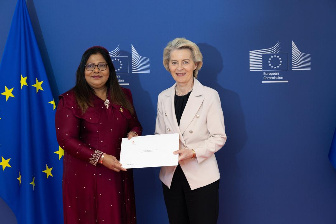 އީޔޫއަށް ކަނޑައެޅުއްވި ސަފީރު ގީލާގެ ފަތްކޮޅު ޔޫރަޕިއަން ކޮމިޝަންގެ ރައީސަށް އަރުވައިފި