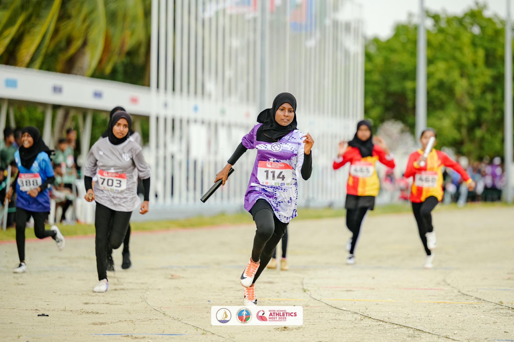 އިންޓަރ ސްކޫލް އެތުލެޓިކްސް މީޓް 2025 ގެ ތެރެއިން. ފޮޓޯ: ކުޅުދުއްފުށި ސިޓީ ކައުންސިލް