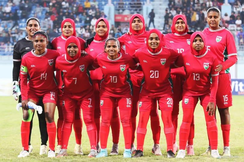 ރާއްޖޭގެ އަންހެން ފުޓްބޯޅަ ޓީމު - ފޮޓޯ: އެފްއޭއެމް