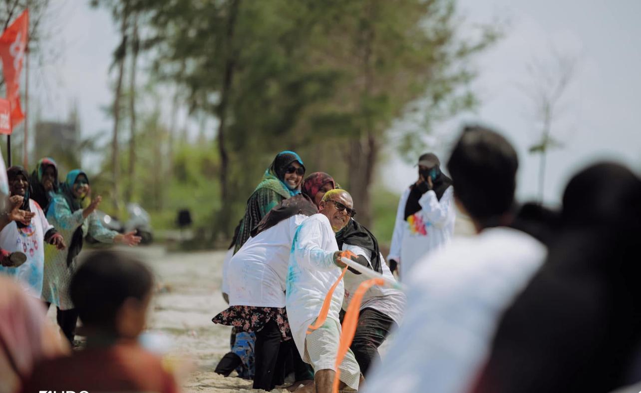 އީދު ފާހަގަކުރުން:  އެކުވެރިކަމާއި އެއްބައިވަންތަކަން އާލާ ވެއްޖެ