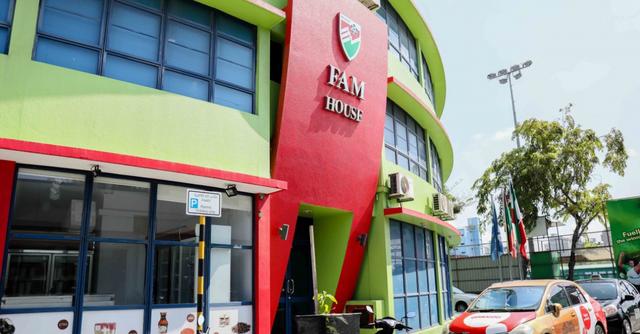 ކްލަބްތަކަށް ދިން ސަބްސިޑީއަށް  ވެރިން ޚިޔާނާތްތެރިވި މައްސަލަ ބަލަނީ