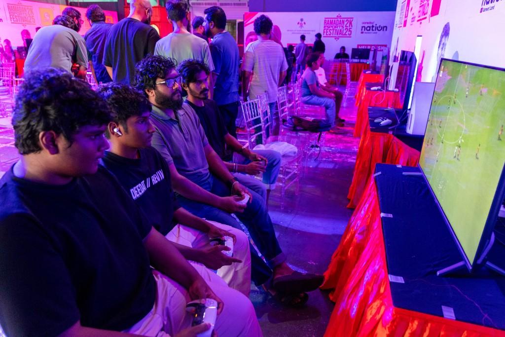 އޫރީދޫއިން މީީގެކުރިން ބޭއްވި މުބާރާތެއްގެ ތެރެއިން- ފޮޓޯ: ވަން އޮންލައިން