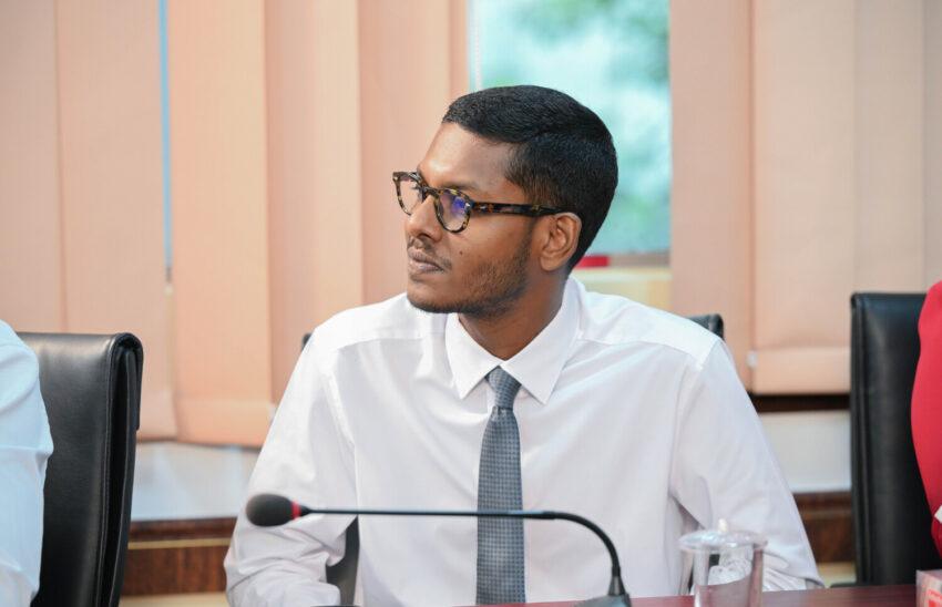 ގަލޮޅު އުތުރު ދާއިރާގެ ކައުންސިލަރު ސައިފް ފާތިހު//