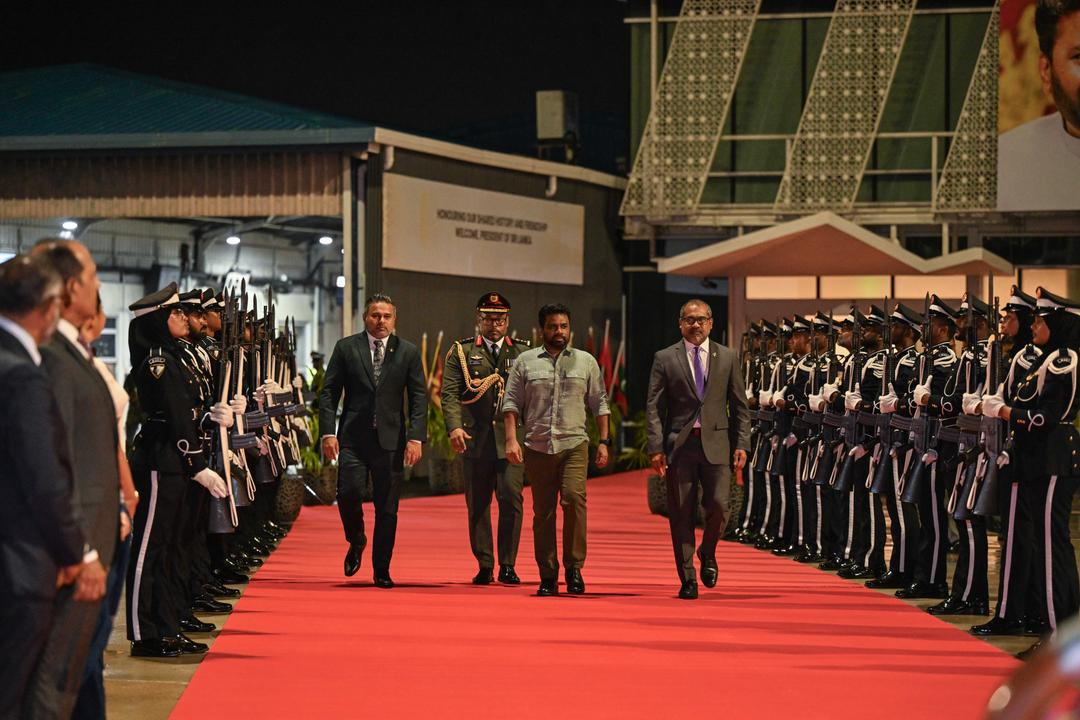 ލަންކާގެ ރައީސް ދިވެހިރާއްޖެއަށް ކުރެއްވި ފުރަމާނަ ދަތުރުފުޅު ނިންމަވާލައްވައިފި