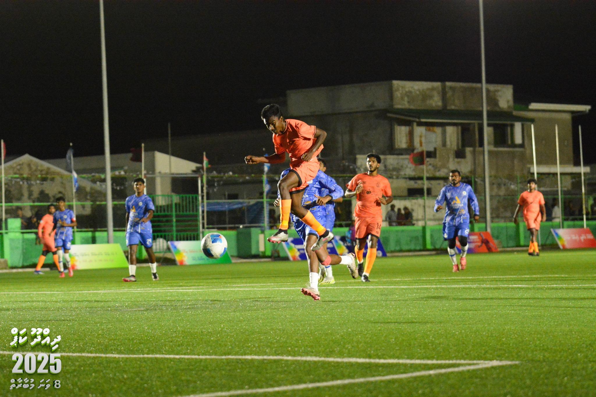 ރޭގެ މެޗުގެ ތެރެއިން