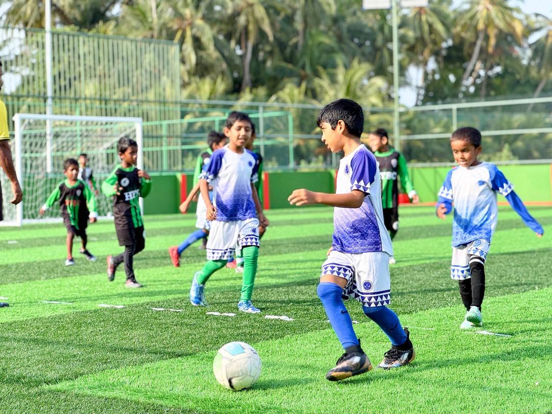މަގޫދޫ ކައުންސިލުގެ ބެލުމުގެދަށުންހިންގާ ނިއުރޭޑިއަންޓް އެކަޑެމީ، ރަށްރަށުގައިވެސް ކުޅިވަރު ކުރިއެރުވިދާނެކަމުގެ މިސާލެއް