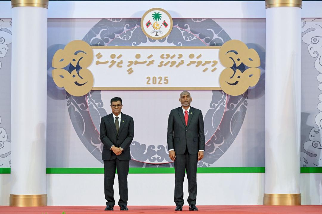 ޗީފް ޖަސްޓިސް ރިޓަޔާޑް، މުއުތަސިމް އަދްނާނަށް ނިޝާން ޢިއްޒުއްދީންގެ ޢިއްޒަތުގެ ވެރިޔާގެ ލަގަބު އަރުވައިފި 