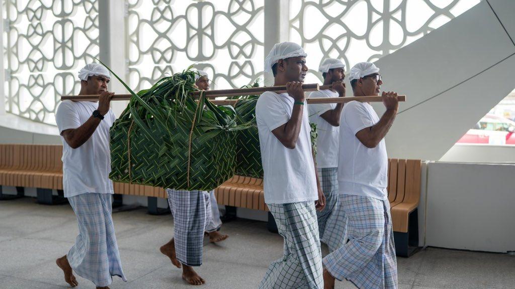 އެއާޕޯޓްގެ މުވައްޒަފުންނަށް ހިތްވަރުދިނުމުގެ ގޮތުން ދެކުމާދިއުމުގެ ހަރަކާތްތަކެއް