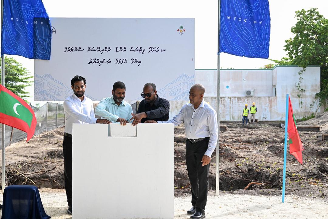 މަނަދޫ  ފިޓްނަސް އެންޑް ރެކްރިއޭޝަން ސެންޓަރުގެ ބިންގާ އަޅައިފި