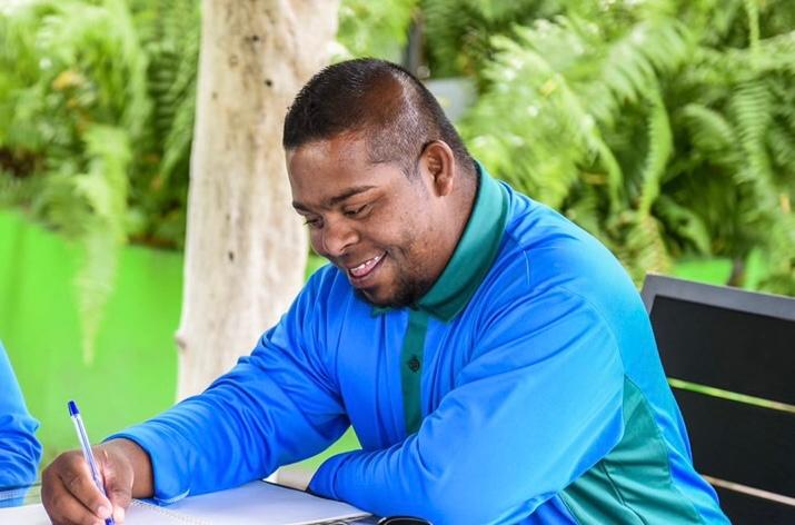އުއްމީދެއްގައި ހޭދަކުރި 10 އަހަރަަށް ނިމުން؛ ރައީސް އެންގެވީ ތިިއްތި އަށް ވަޒީފާ ހަމަޖެއްސުމަށް
