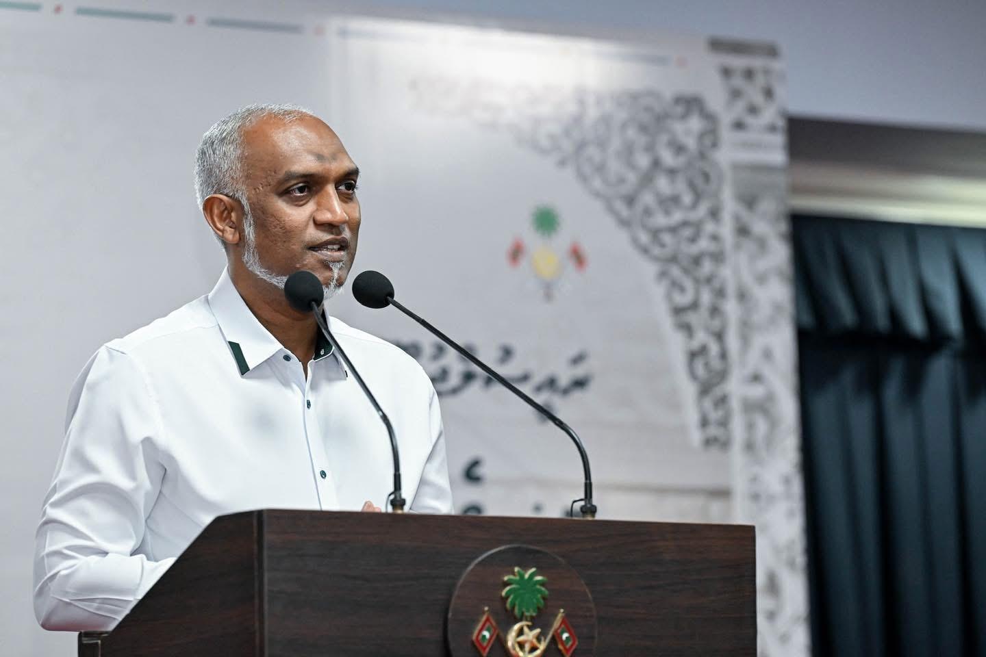 ވެލިދޫން ރައީސް އަށް ޕެޓިޝަނެއް: “ރައްޔިތުން އެދޭ ގޮތަށް ބަނދަރުގެ މައްސަލަ ހައްލުކޮށްދޭނަން”