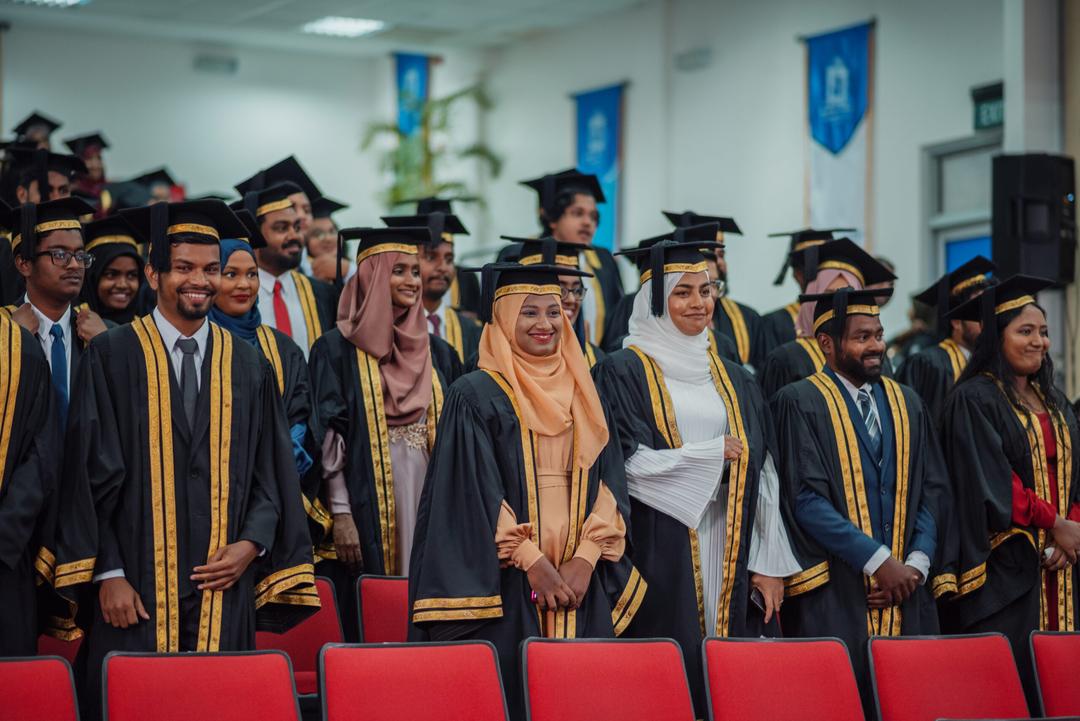 މާލީ ދާއިރާއިން ކިޔަވަން ބޭނުންވާ ފަރާތްތަކަށް ސްކޮލަރޝިޕް ދެނީ 