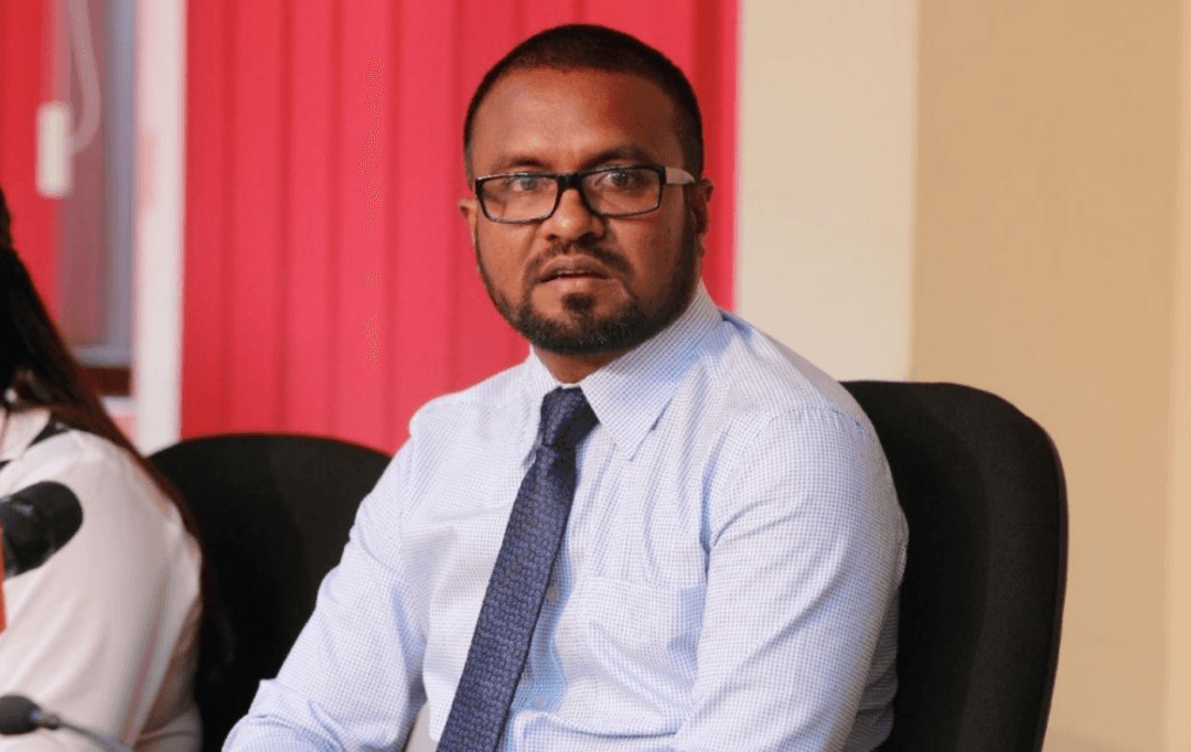 ނިމިދިޔަ ސަރުކާރުން އިންތިޚާބާ ދިމާކޮށް 500 އަށްވުރެ ގިނަ ކުށްވެރިން މުޖުތަމައަށް ދޫކުރި: މުހްތާޒް