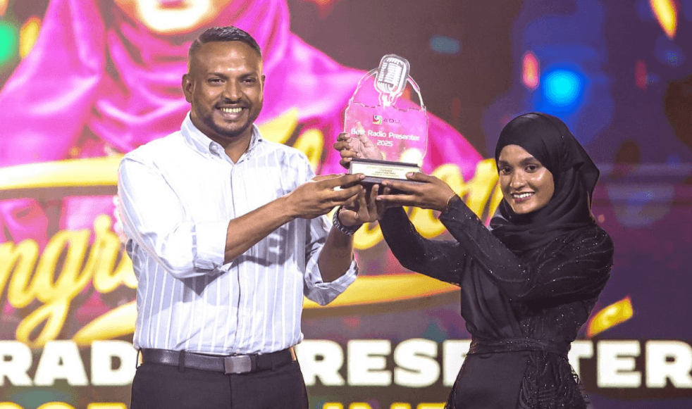 ޕީއެސްއެމްގެ ބެސްޓް ރޭޑިއޯ ޕްރެޒެންޓަރ މުބާރާތުގެ 1 ވަނަ ފިނާ ހޯދައިފި