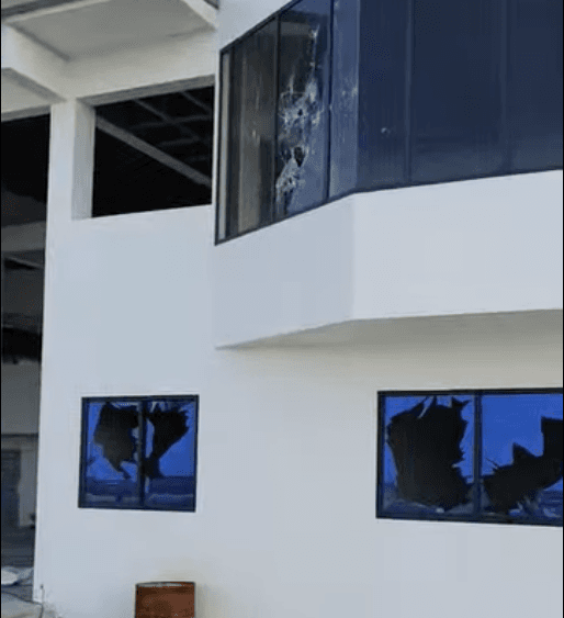 މަގޫދޫ އެއާޕޯޓަށް ގެއްލުން ދިން މައްސަލާގައި މީހަކު ހައްޔަރެއް ނުކުރޭ ޝައްކު ކުރެވޭ މީހުންނާ  ސުވާލުކުރަނީ