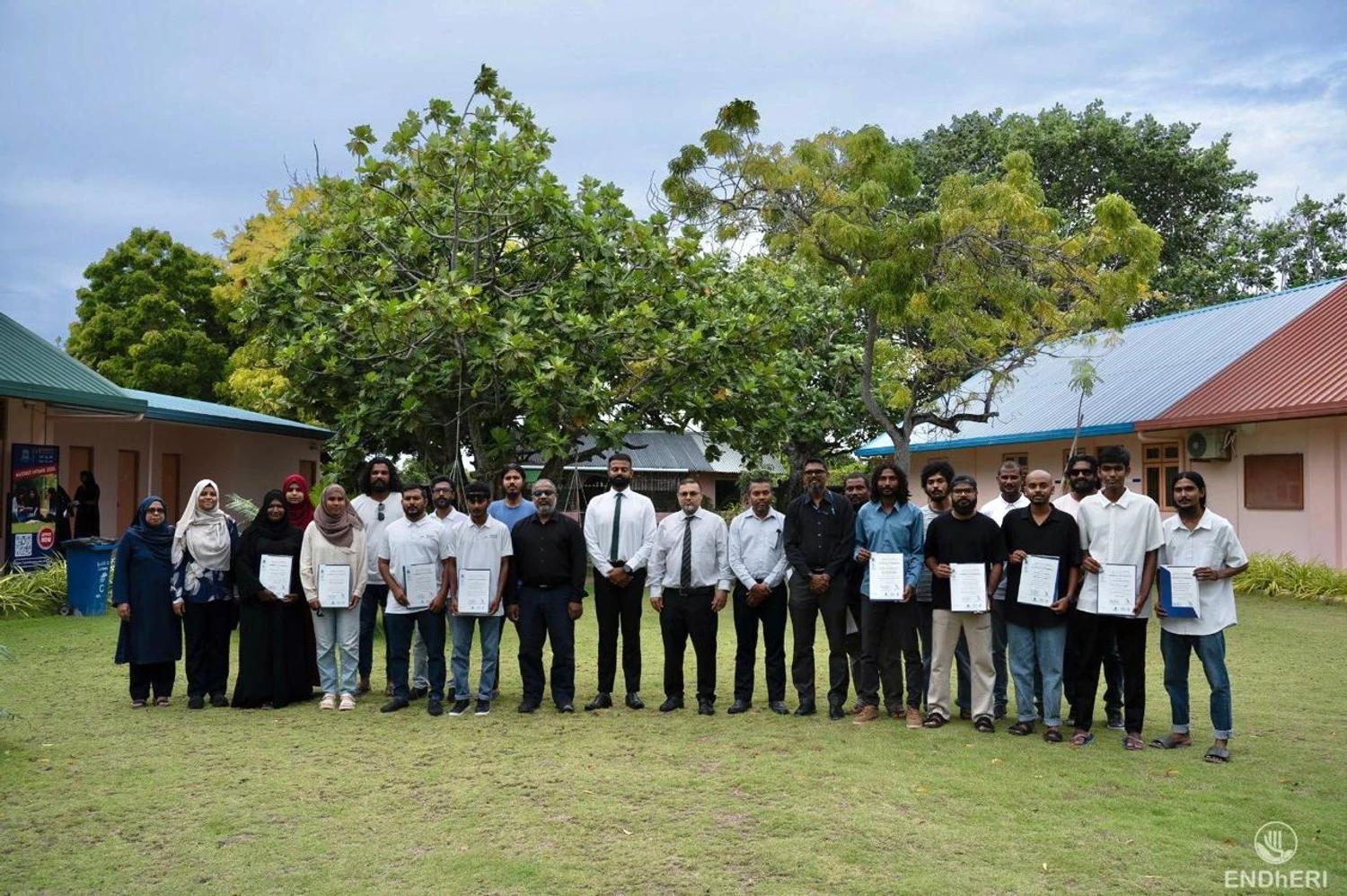 ދިރޭތަކެތި ހިމާޔަތް ކުރާ ރޭންޖާސް ކޯސް، 17 ބައިވެރިއަކު ފުރިހަމަކޮށްފި 